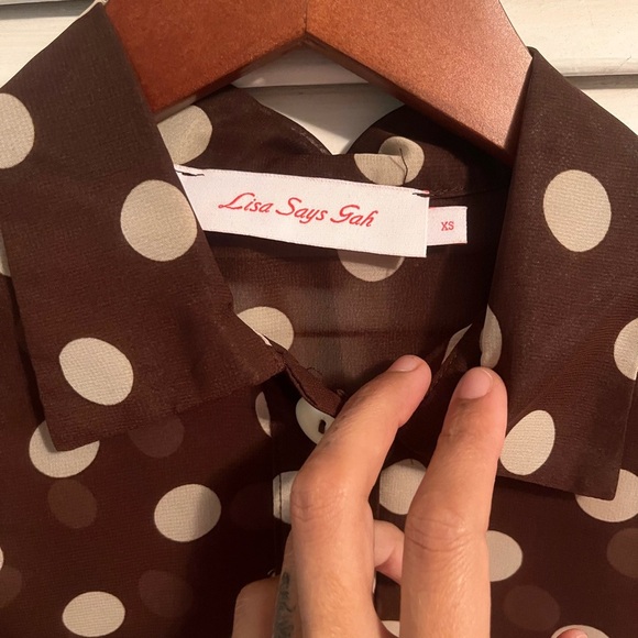 Lisa Says Gah Casual Brown and Cream Button Down Shirt - Picture 2 of 3